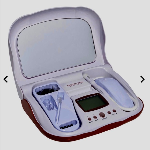 Trophy Skin MicrodermMD Microdermabrasion System - Picture 5 of 7